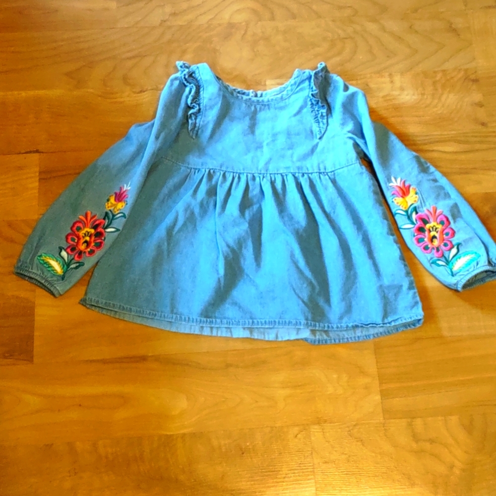 Chambray Floral Embroidered Size 5 Girls Blouse Crown & Ivy